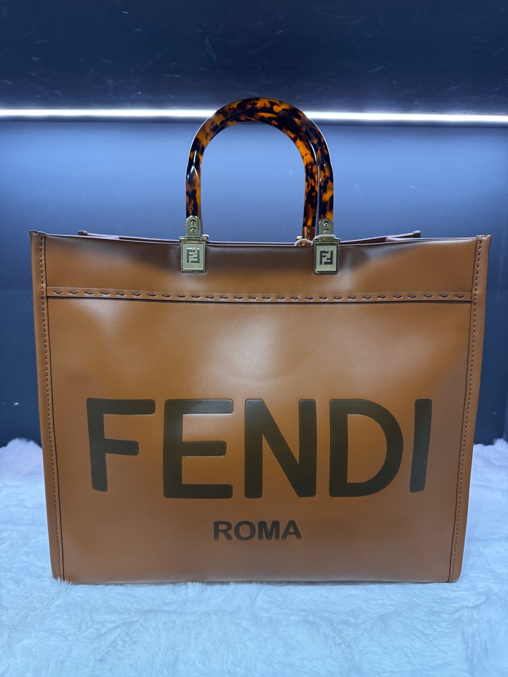 #13 Fendi Sunshine Tote Caramel